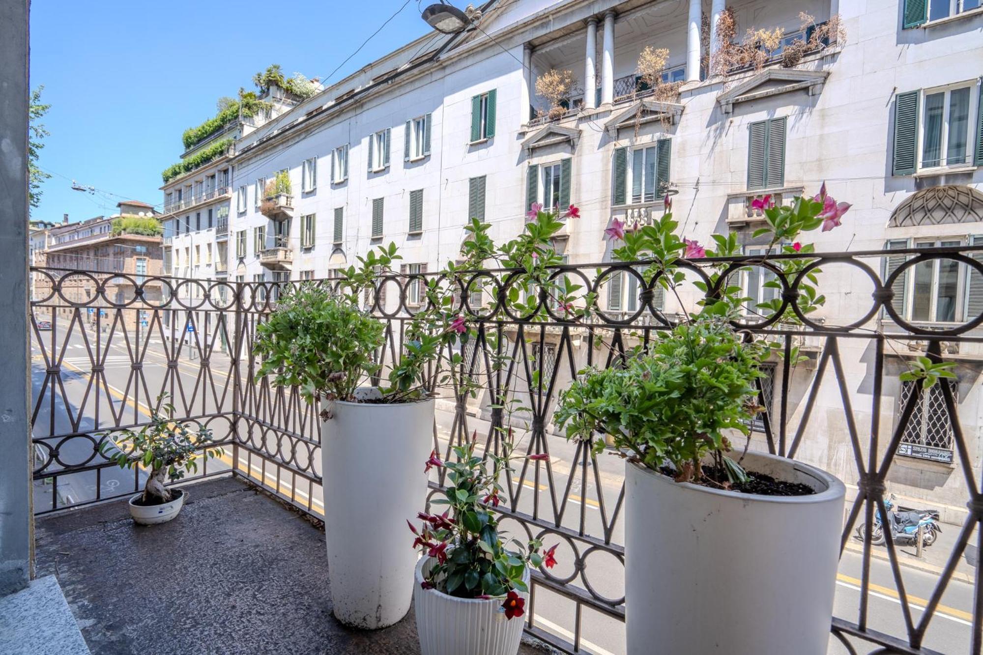 B And G San Babila- Luxury In The Heart Of Milano - Design District, Milan